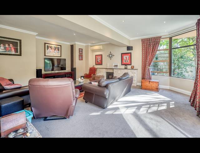 4 BEDROOM HOUSE FOR SALE IN GONUBIE